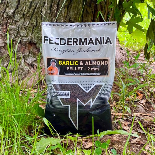 Feedermania silver pellet 2mm 700g garlic-almond